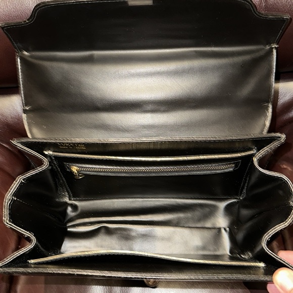 Coret Accessories Little Black Leather Handbag - Picture 13 of 16